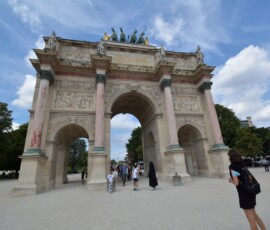 Arc de Triomphe du Carrousel Łuk Triumfalny du Carrousel przy Luwrze