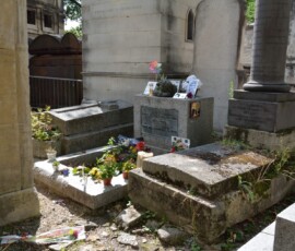 Grób Jima Morrisona Grób Jima Morrisona na cmentarzu Père-Lachaise