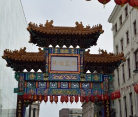 Chinatown – Brama Chińska Ozdobna Brama Chińska przy wejściu do Chinatown w Londynie