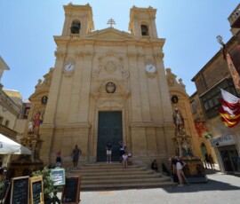 Gozo – Victoria, kościół Barokowy kościół na placu Victoria na wyspie Gozo