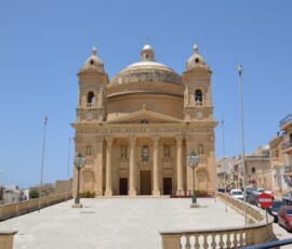 Mġarr – Rotunda Mġarr Wielka kopuła Rotundy w Mġarr na Malcie