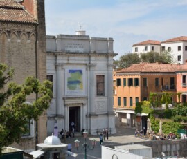 Galeria Akademii – wejście Wejście do Gallerie dell'Accademia, najsłynniejszego muzeum sztuki Wenecji