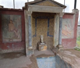 Pompeje – freski w domu patrycjusza Zachowane freski w domu patrycjusza w Pompejach
