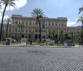 Palazzo di Giustizia Palazzo di Giustizia – Pałac Sprawiedliwości przy Tybrze