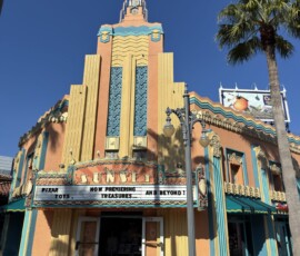 Hollywood Studios – teatr Pixar na Sunset Boulevard Art déco budynek teatru filmowego Pixar na Sunset Boulevard w Hollywood Studios