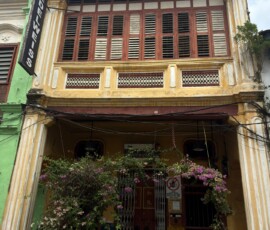 Kolorowa kamienica w George Town Kolorowa zabytkowa kamienica w George Town w Penang